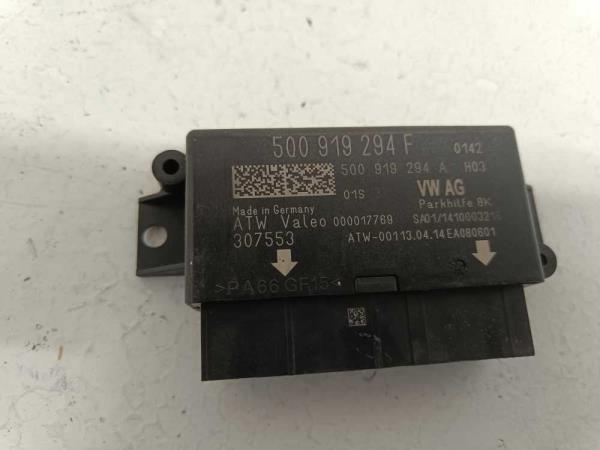 BOITIER ELECTRONIC VW/AUDI/SEAT/SKODA PARKCONTROL 5Q0919294F - Vue 1